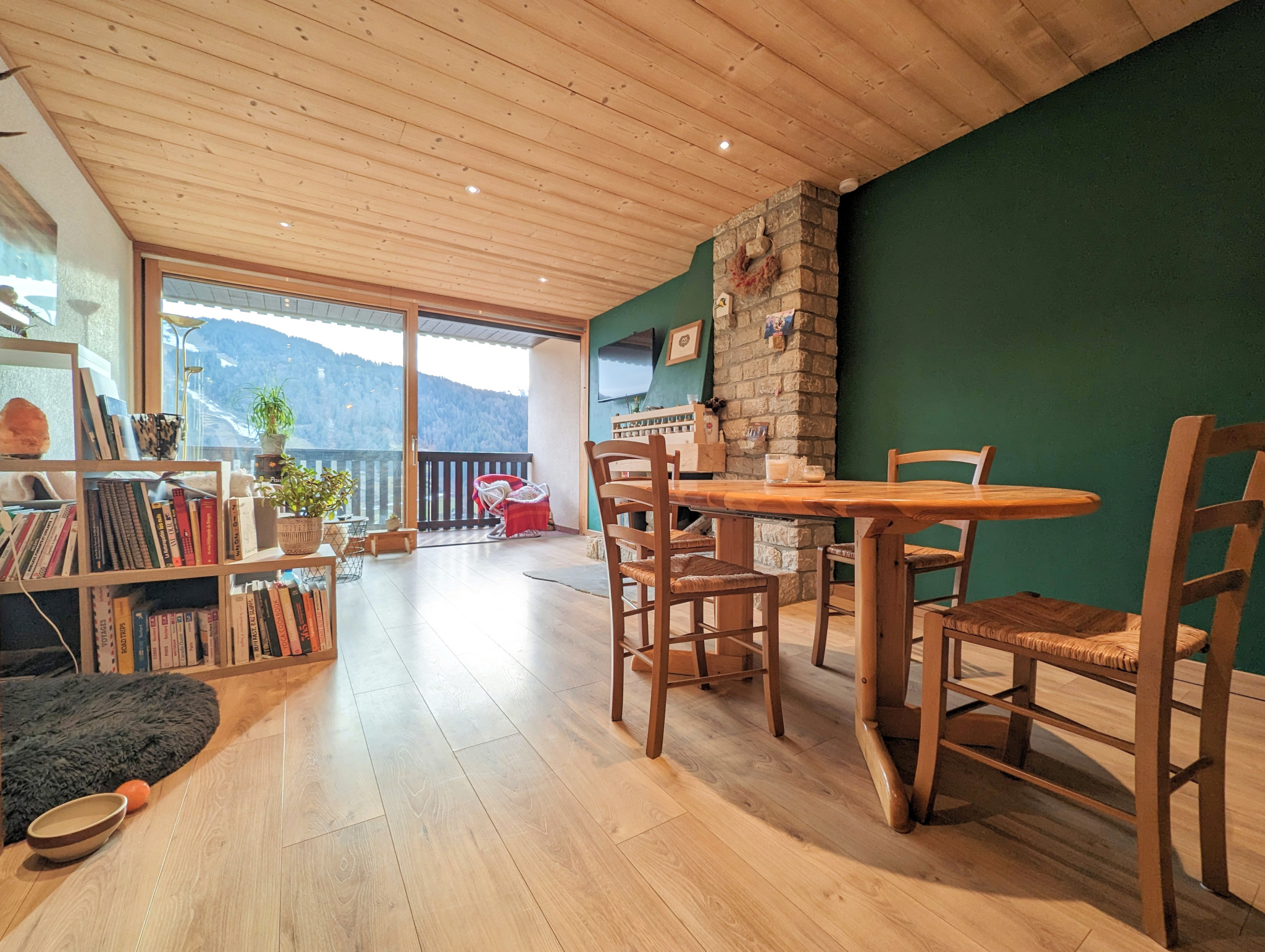 Vue panoramique sur Morzine depuis MORZINN